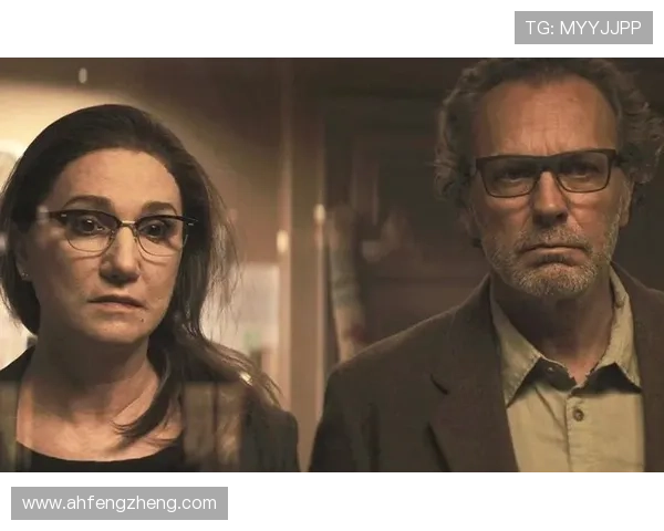 一部电影,13重身份反转!《焦土之城》剧情解析,结局惊掉下巴 一部电影,13重身份反转!《焦土之城》剧情解析,结局惊掉下巴